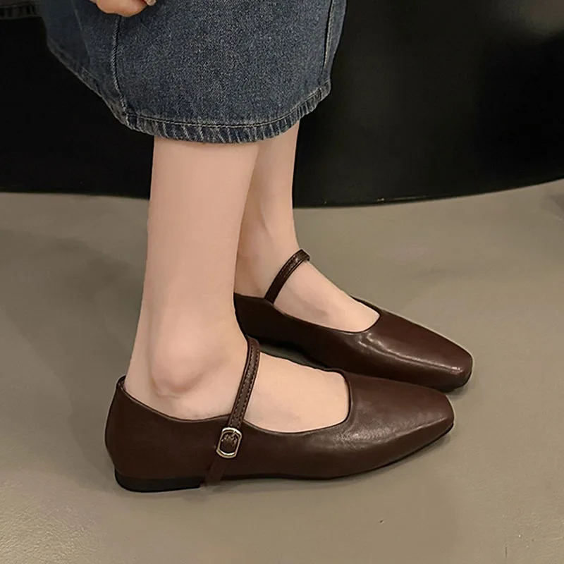 Women Flats French Square Toe  - Leatherwork In French reseña y precio