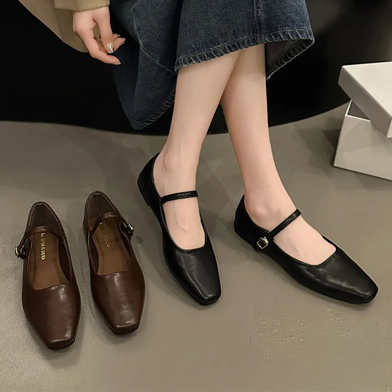 Women Flats French Square Toe  - Leatherwork In French reseña y precio
