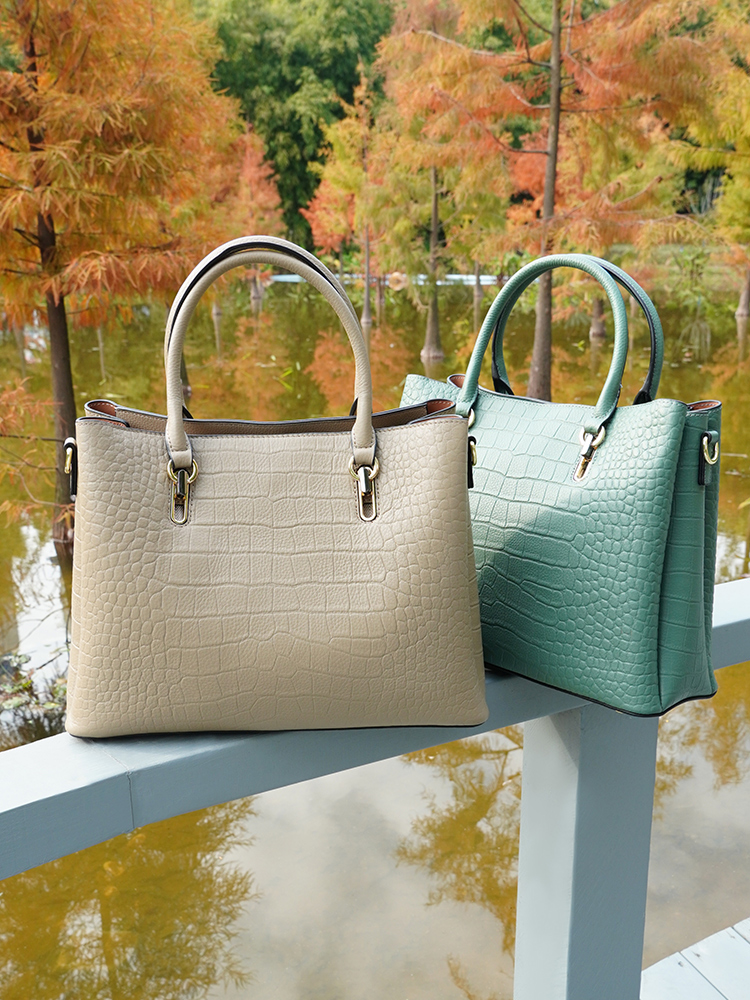 Zency Women's Genuine Leather  - Leather Work Handbags reseña y precio