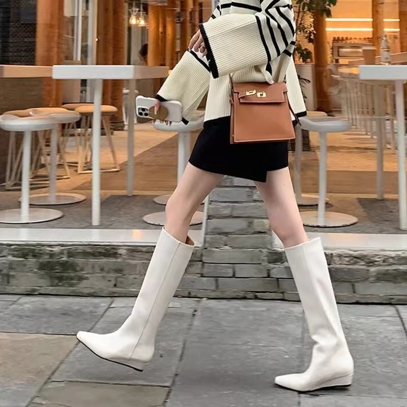 Fashion Knee-High Women's Boot - Leather Work Is reseña y precio
