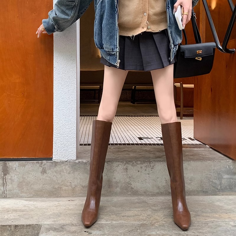 Fashion Knee-High Women's Boot - Leather Work Is reseña y precio