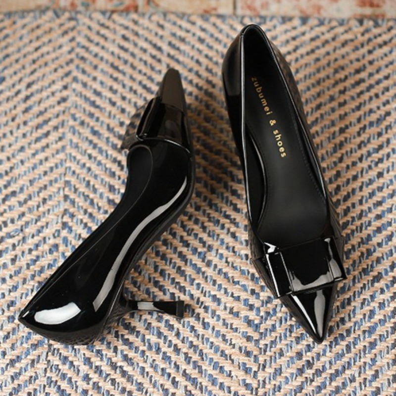 Heels for Ladies Pointed Stile - Leatherwork In French reseña y precio